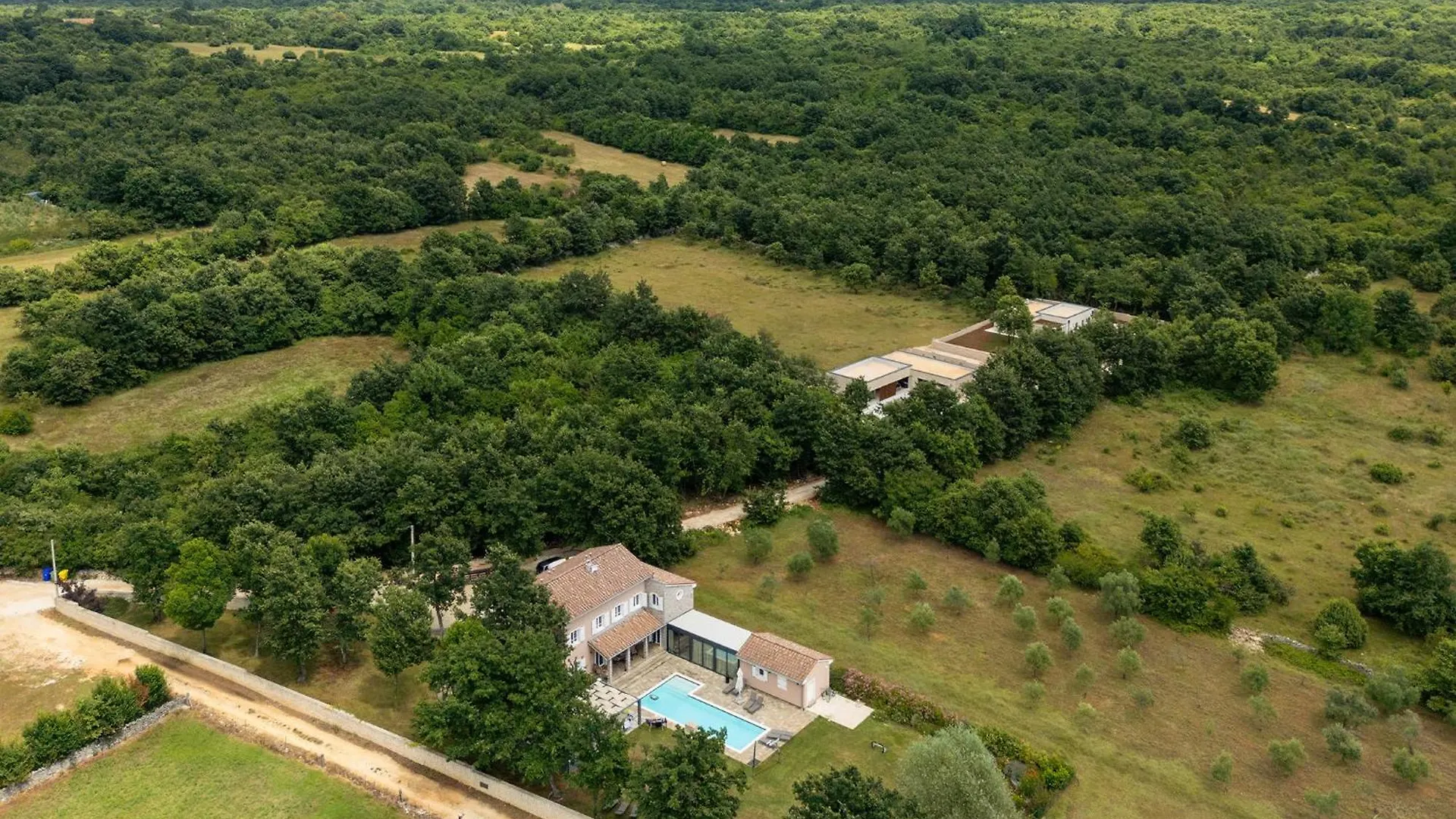 Villa Green Frame East - Beautiful Pet Friendly Ground Floor Villa For 7 People In Central Istria Butkovici   Butkovici (Istria)