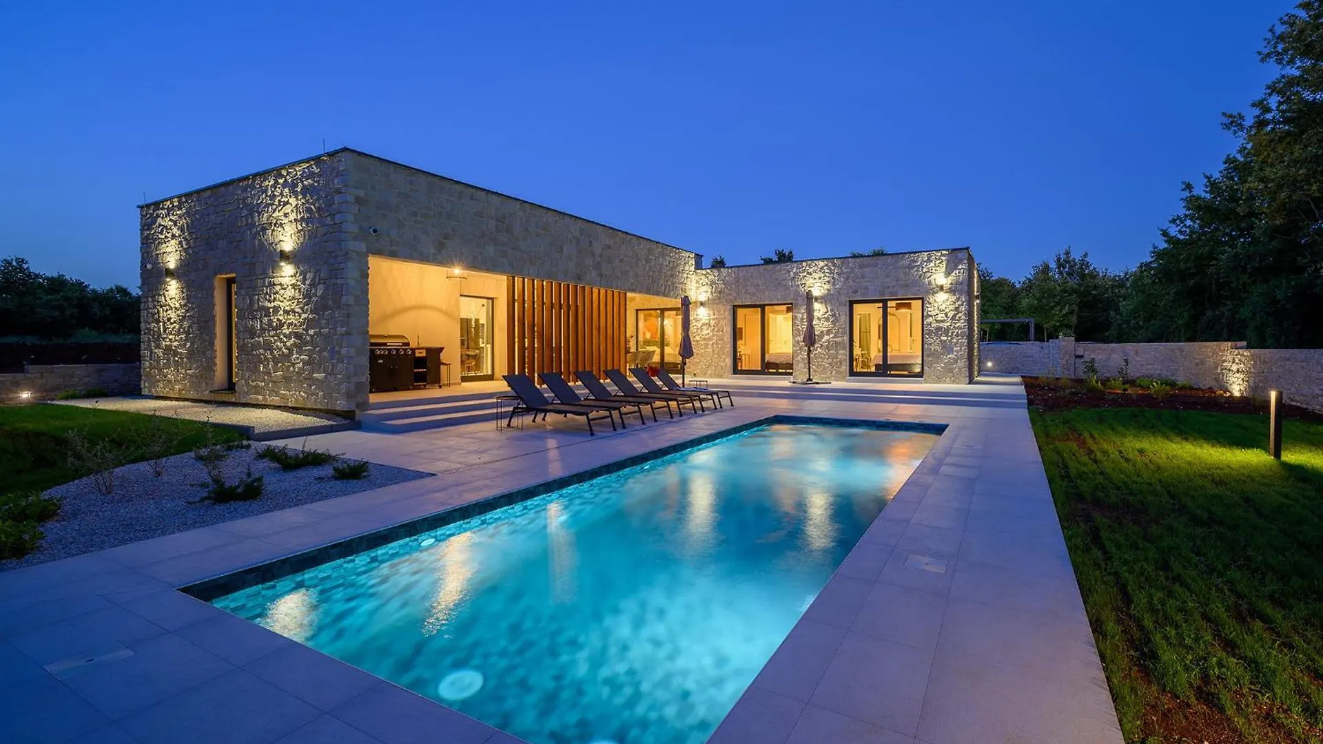 Villa Green Frame East - Beautiful Pet Friendly Ground Floor Villa For 7 People In Central Istria Butkovici  0*, Butkovici (Istria) Croatia