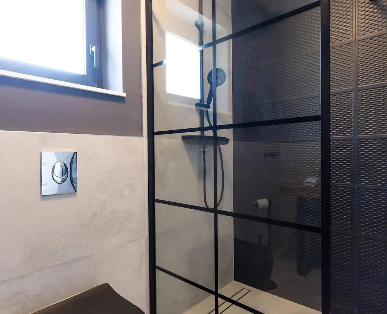 Villa Green Frame East - Beautiful Pet Friendly Ground Floor Villa For 7 People In Central Istria Butkovici